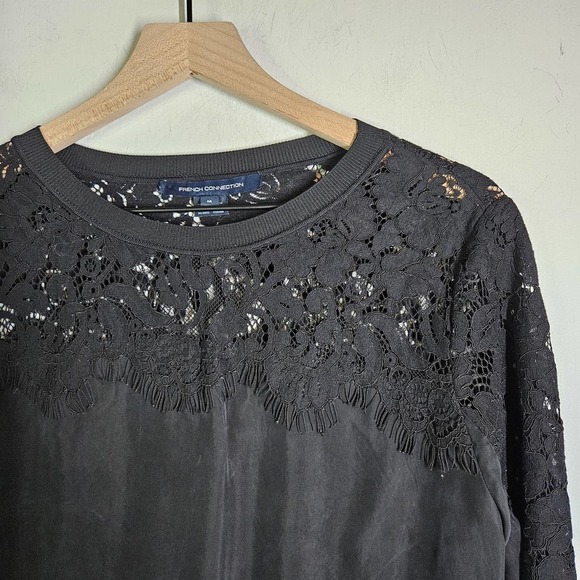 French Connection Lace & Silky Pullover Blouse M Black - Picture 3 of 10